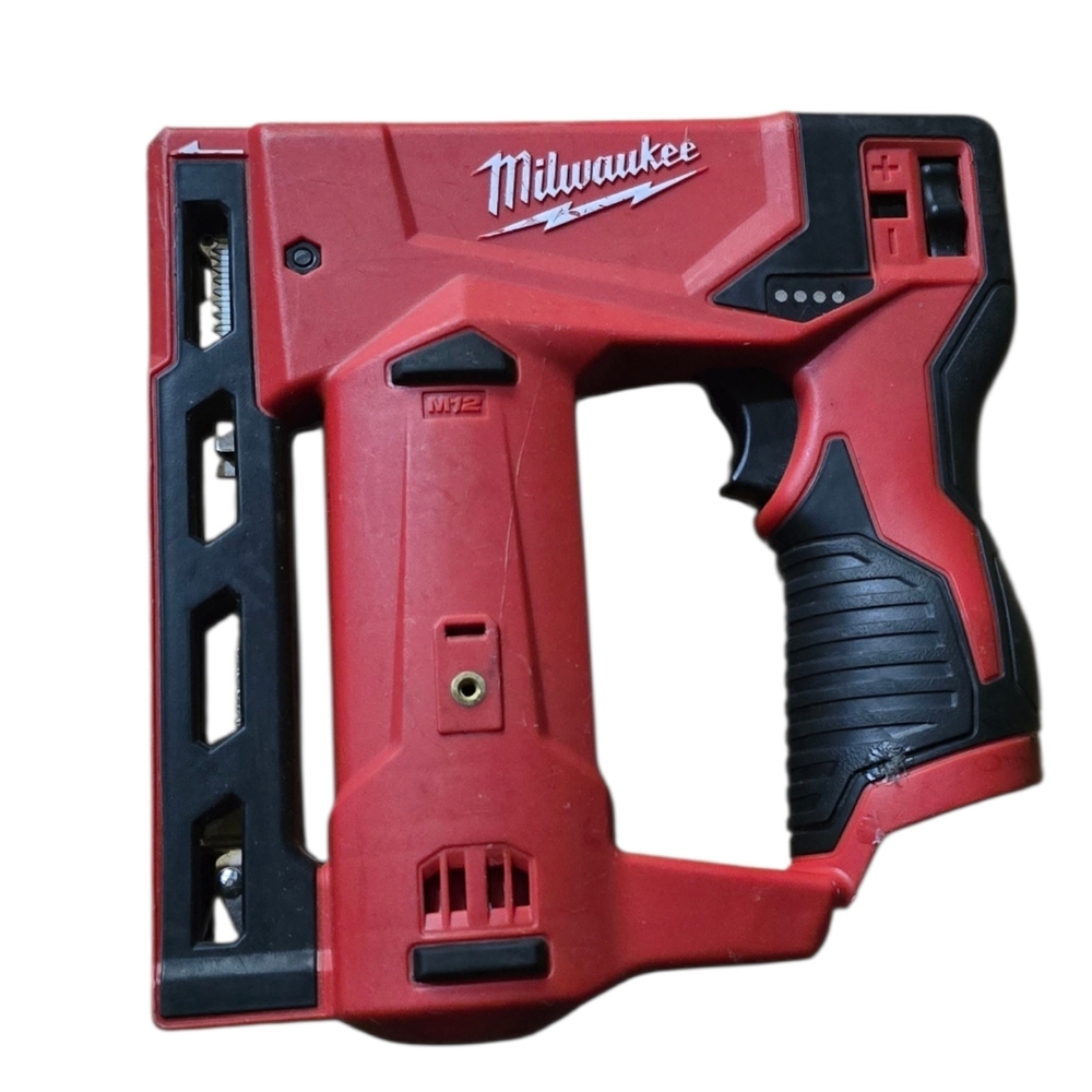 Milwaukee M12 cordless 3/8” crown stapler with genuine Milwaukee M12 battery inc